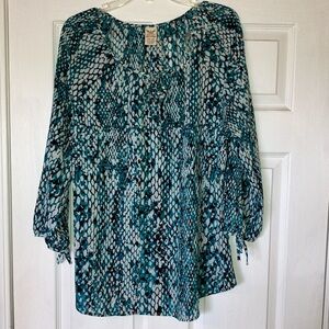 Faded Glory dressy pullover blouse